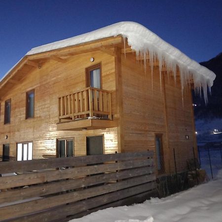 Cottage Qel Местия Экстерьер фото