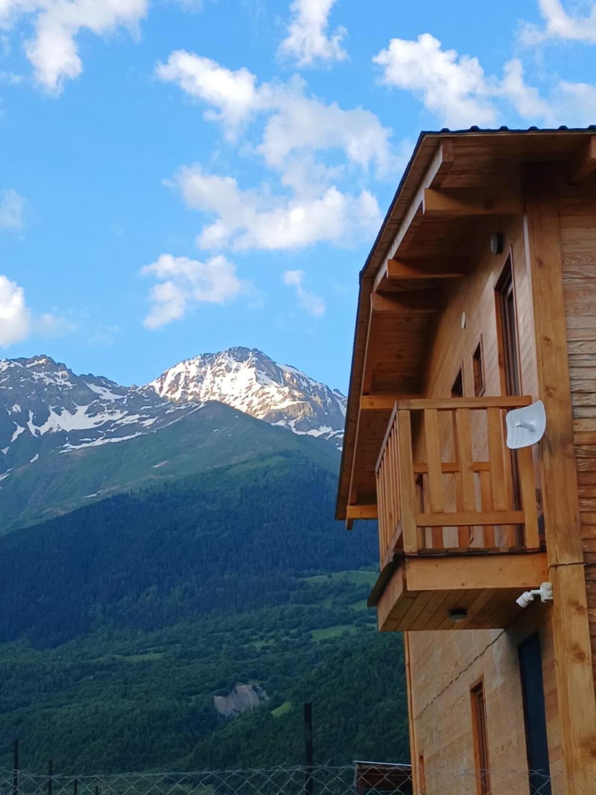 Cottage Qel Местия Экстерьер фото
